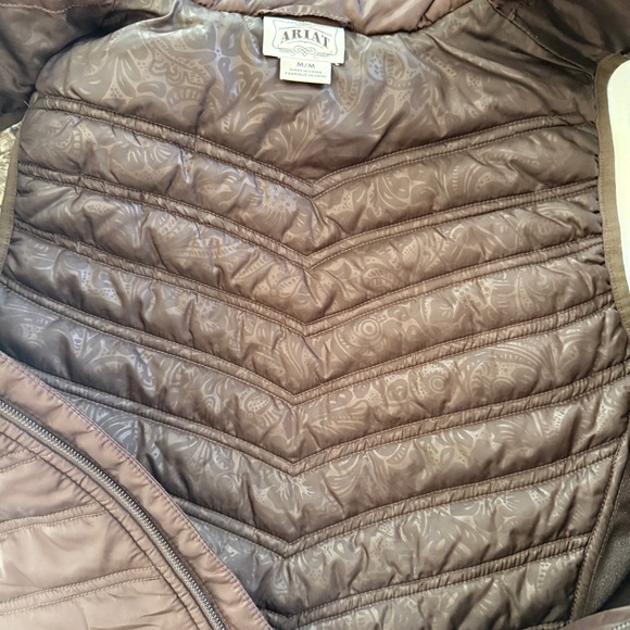 ARIAT equestrian Brown Quilted Women's Vest with pockets size M - Picture 7 of 7